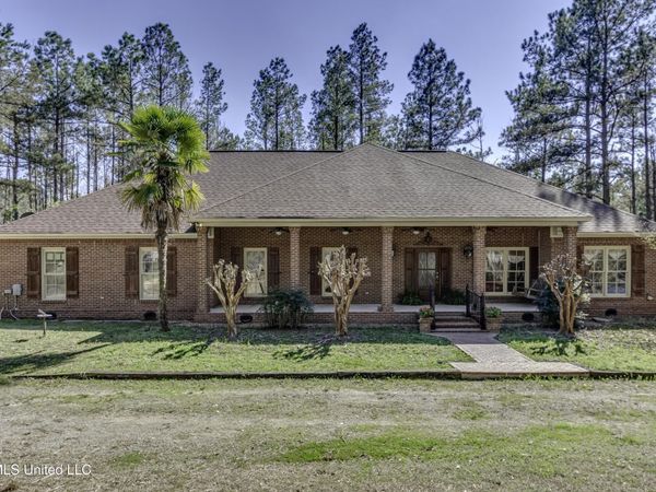 2084 Six Mile Road, Crystal Springs, MS 39059