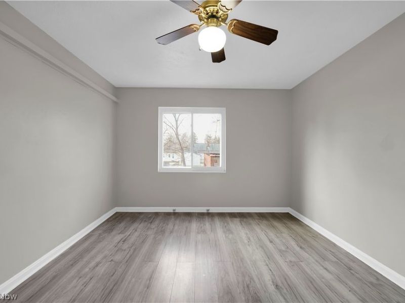 5208 Lee Road , Unit 3, Maple Heights, OH 44137 Photo 18