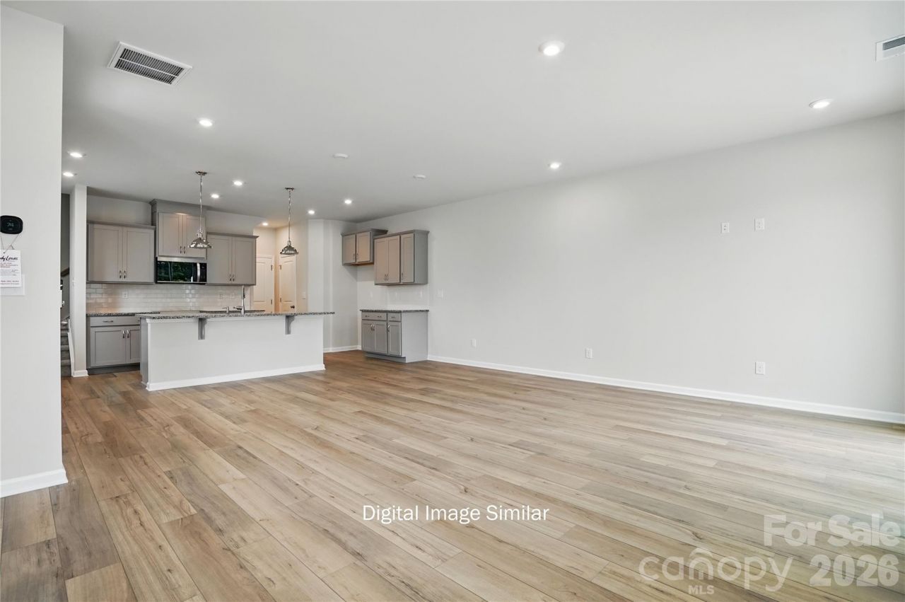 2134 Vinyasa Lane , Charlotte, NC 28215 Main Photo