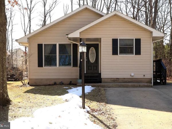 320 GHANER DRIVE , STATE COLLEGE, PA 16803