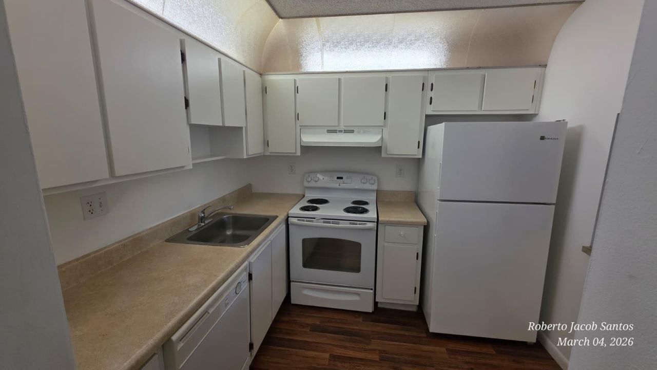 9235 SW 8th St, Unit 510, Boca Raton, FL 33428 Photo