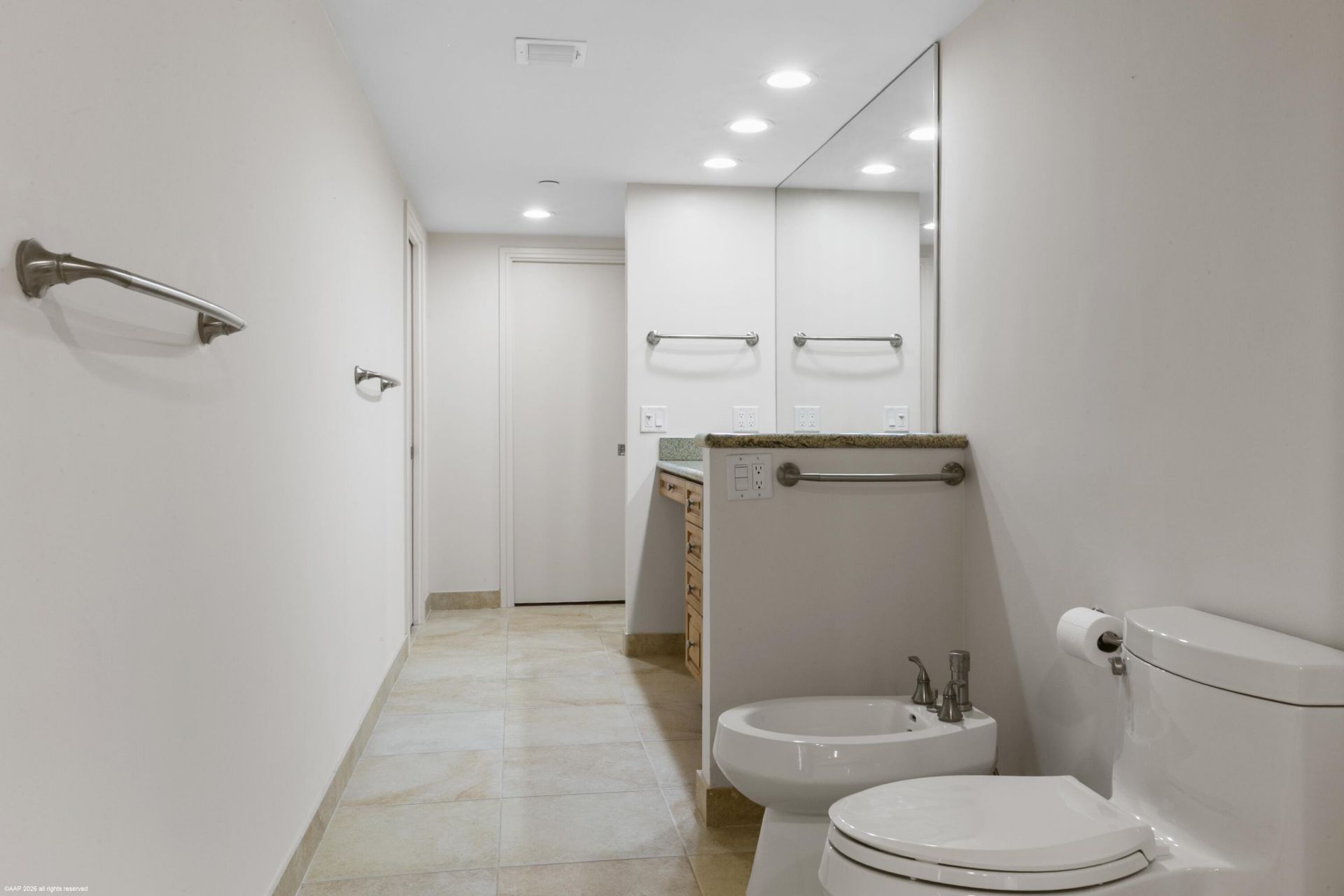 4000 N Ocean Drive, Unit 204, Singer Island, FL 33404 Photo