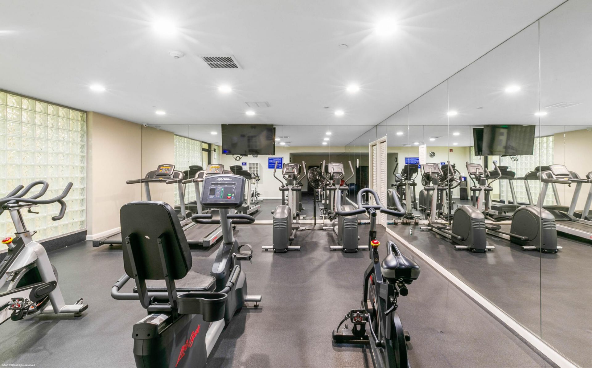 4000 N Ocean Drive, Unit 204, Singer Island, FL 33404 Photo