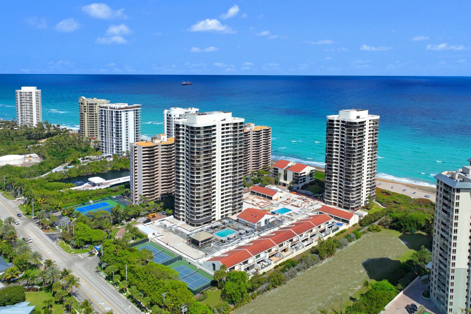 4000 N Ocean Drive, Unit 204, Singer Island, FL 33404 Photo