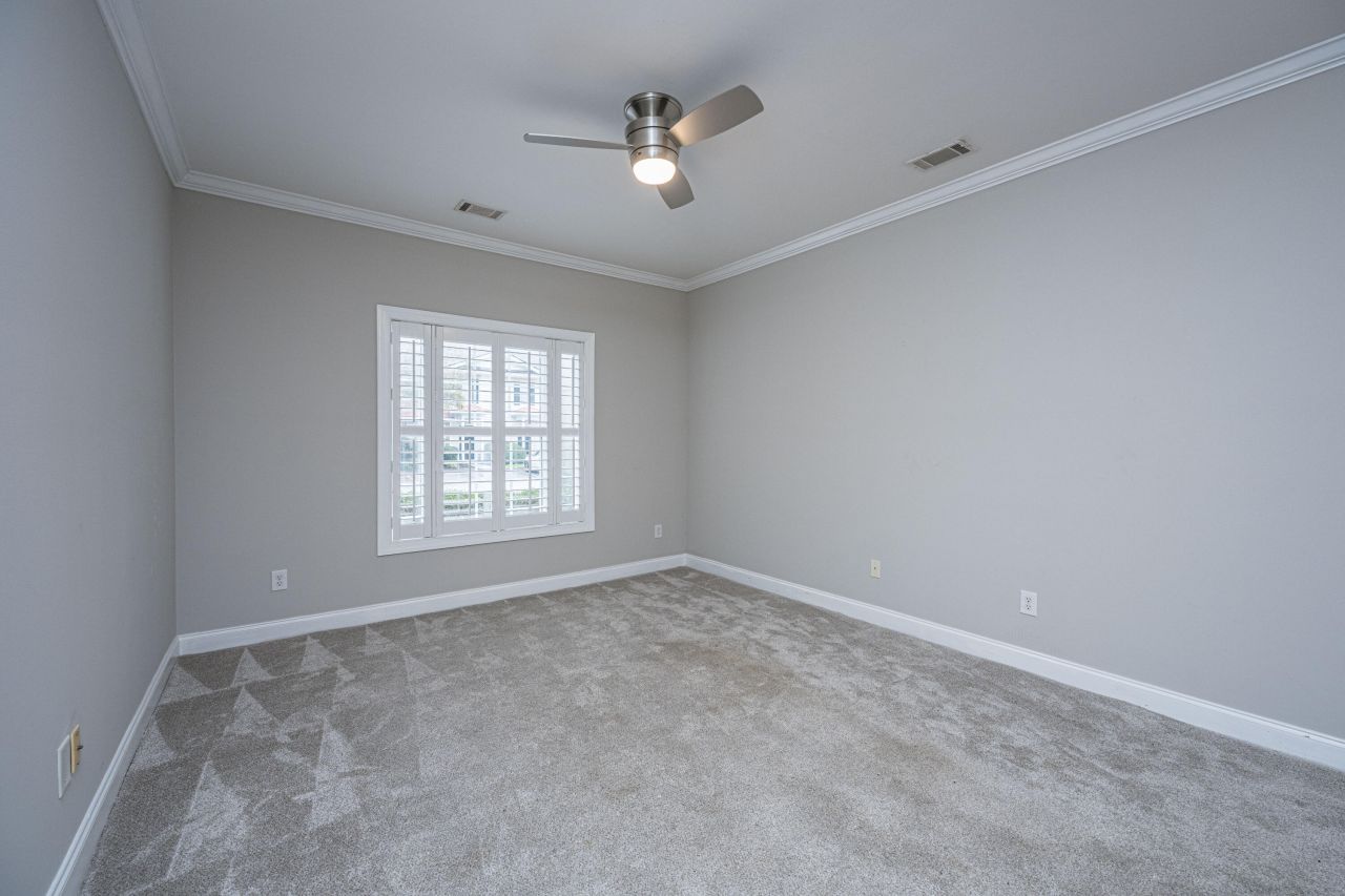 4005 Radcliffe Place Drive Photo 5