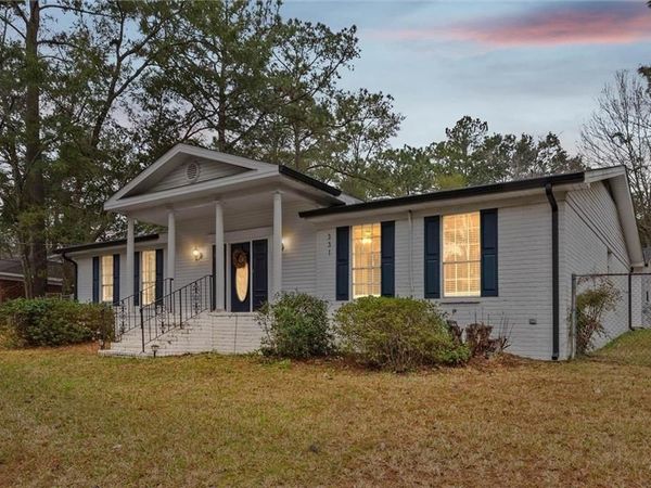 331 Ridgewood Drive, Daphne, AL 36526