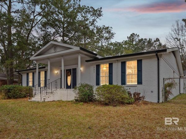331 Ridgewood Drive, Daphne, AL 36526