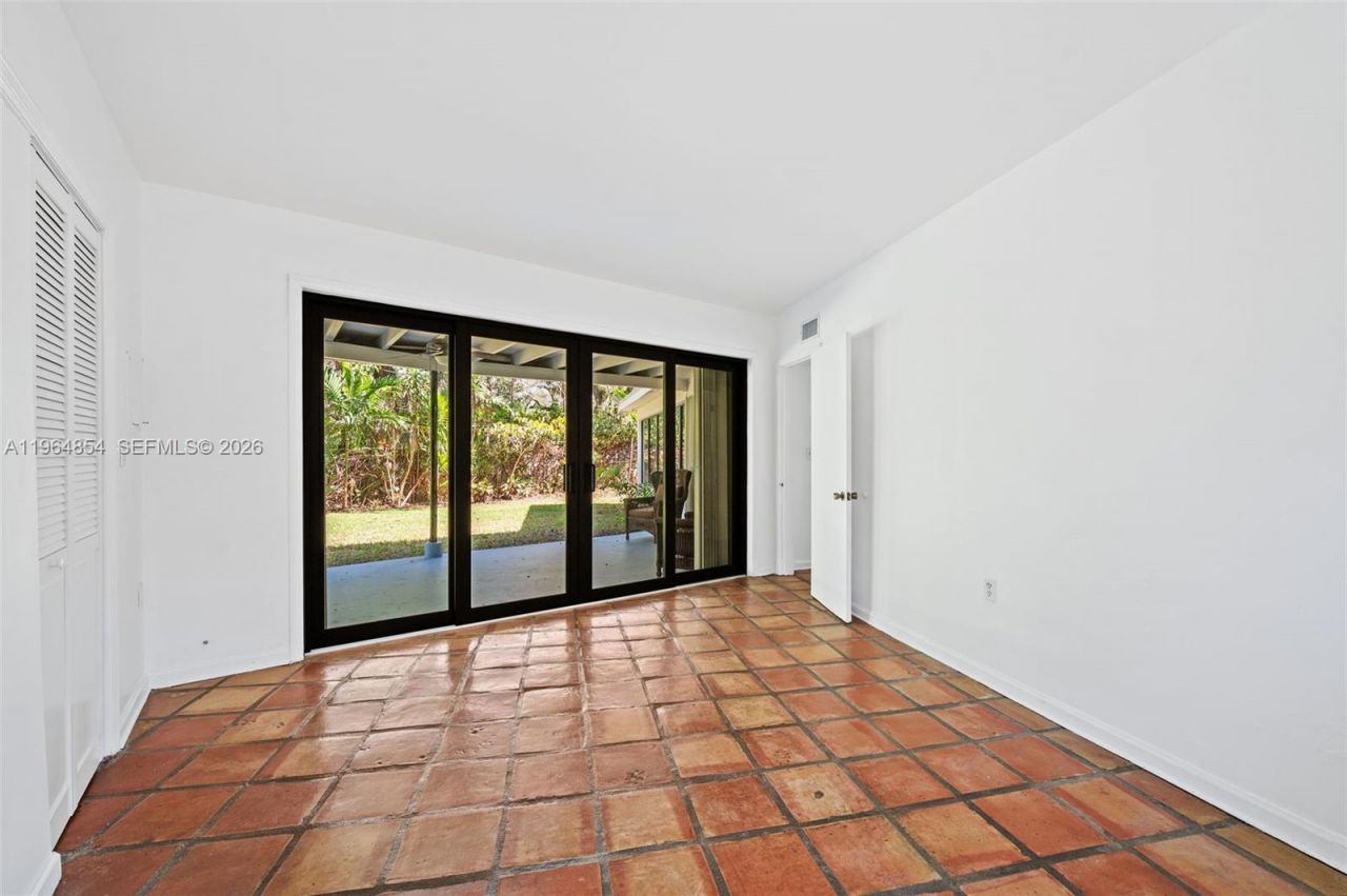 1745 NE 137th Ter , North Miami, FL 33181 Photo