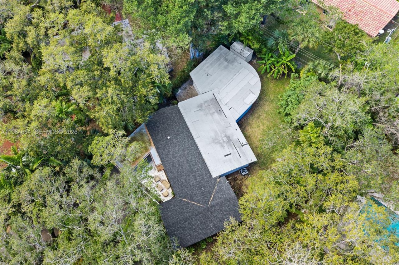 1745 NE 137th Ter , North Miami, FL 33181 Photo