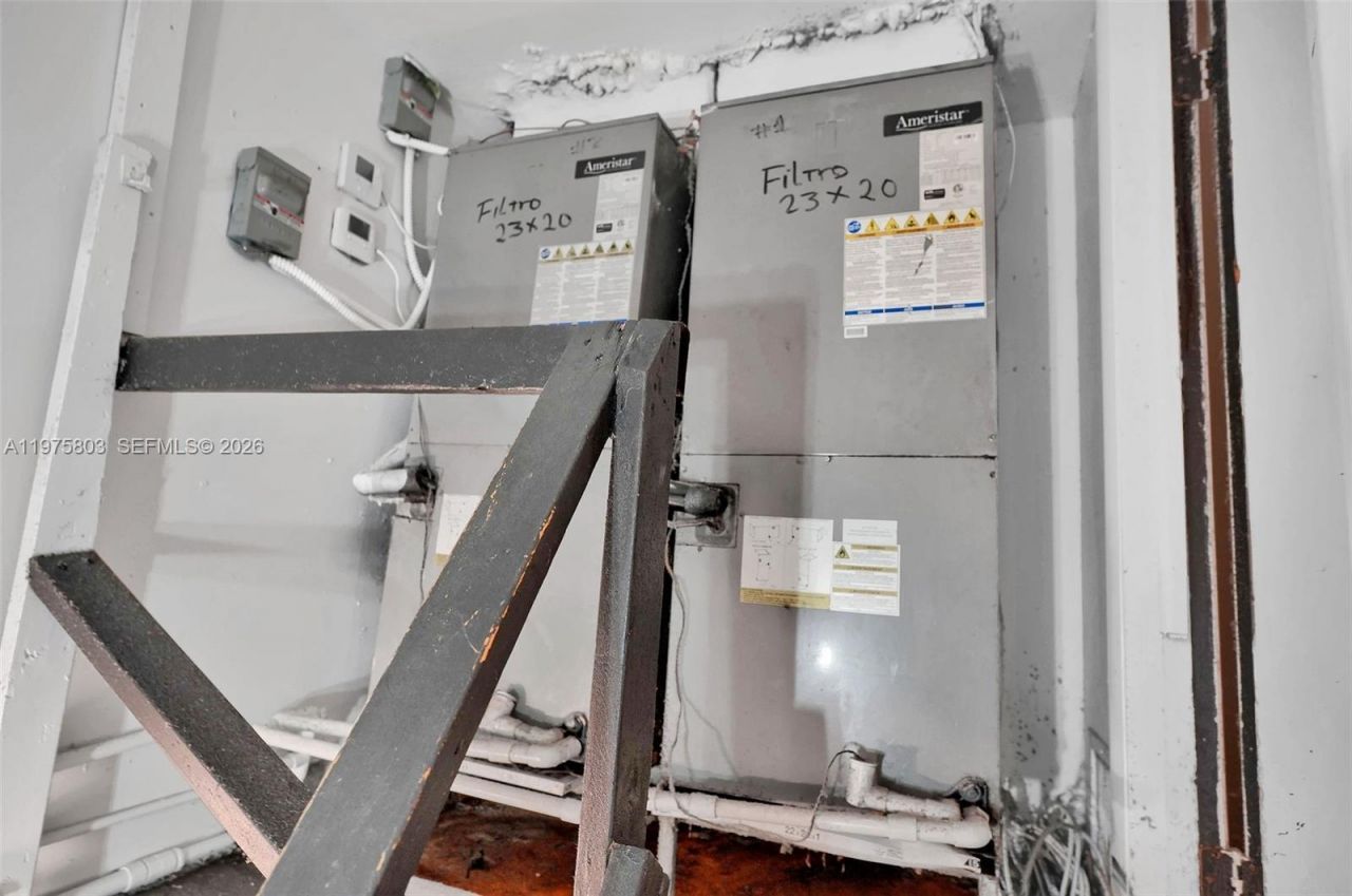 1930 Ponce De Leon Blvd , Unit 1930, Coral Gables, FL 33134 Photo