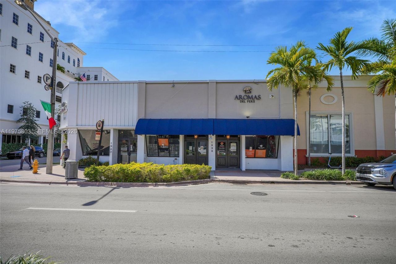 1930 Ponce De Leon Blvd , Unit 1930, Coral Gables, FL 33134 Photo