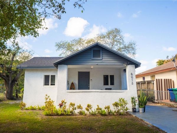 8012 NW 10th Ct , Miami, FL 33150