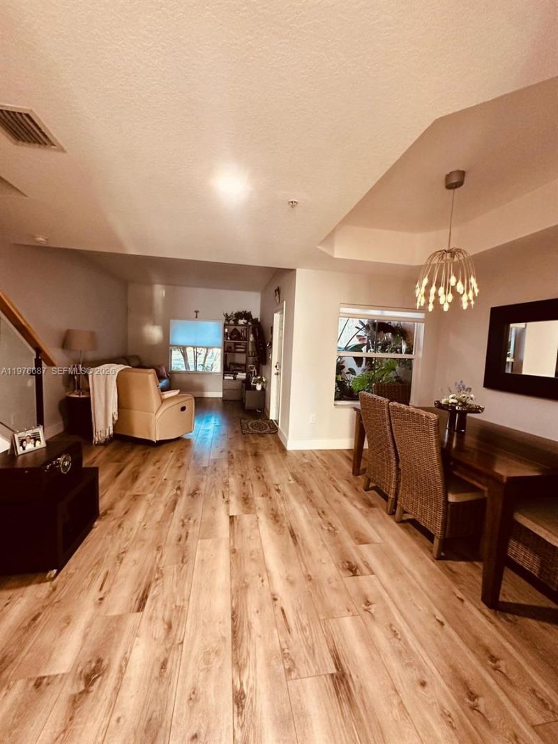 822 SW 143rd Ter, Unit 204, Pembroke Pines, FL 33027 Photo