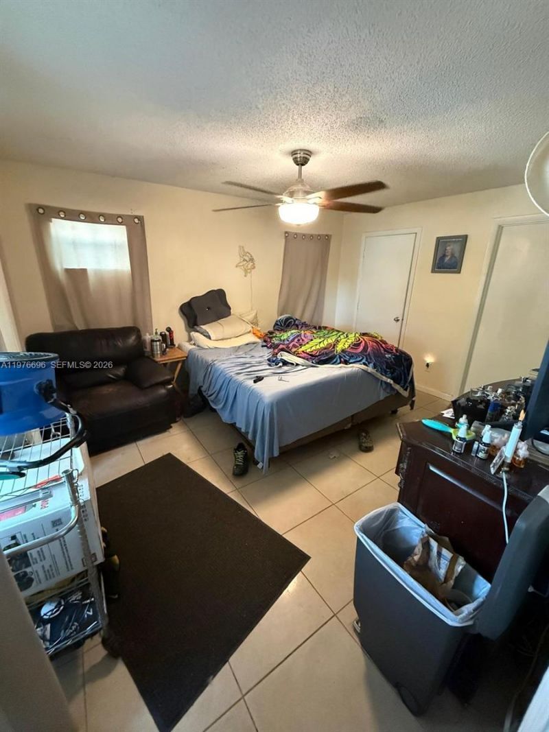 8105 NW 74th Ter , Tamarac, FL 33321 Photo