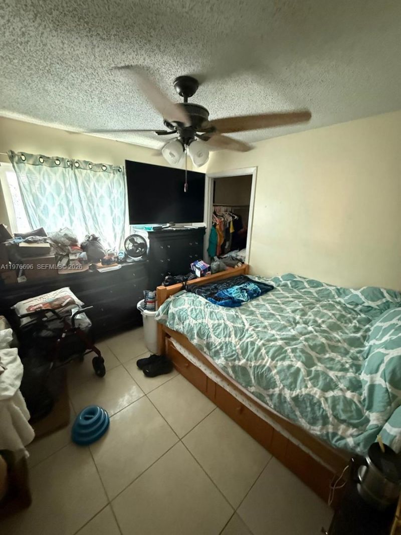 8105 NW 74th Ter , Tamarac, FL 33321 Photo
