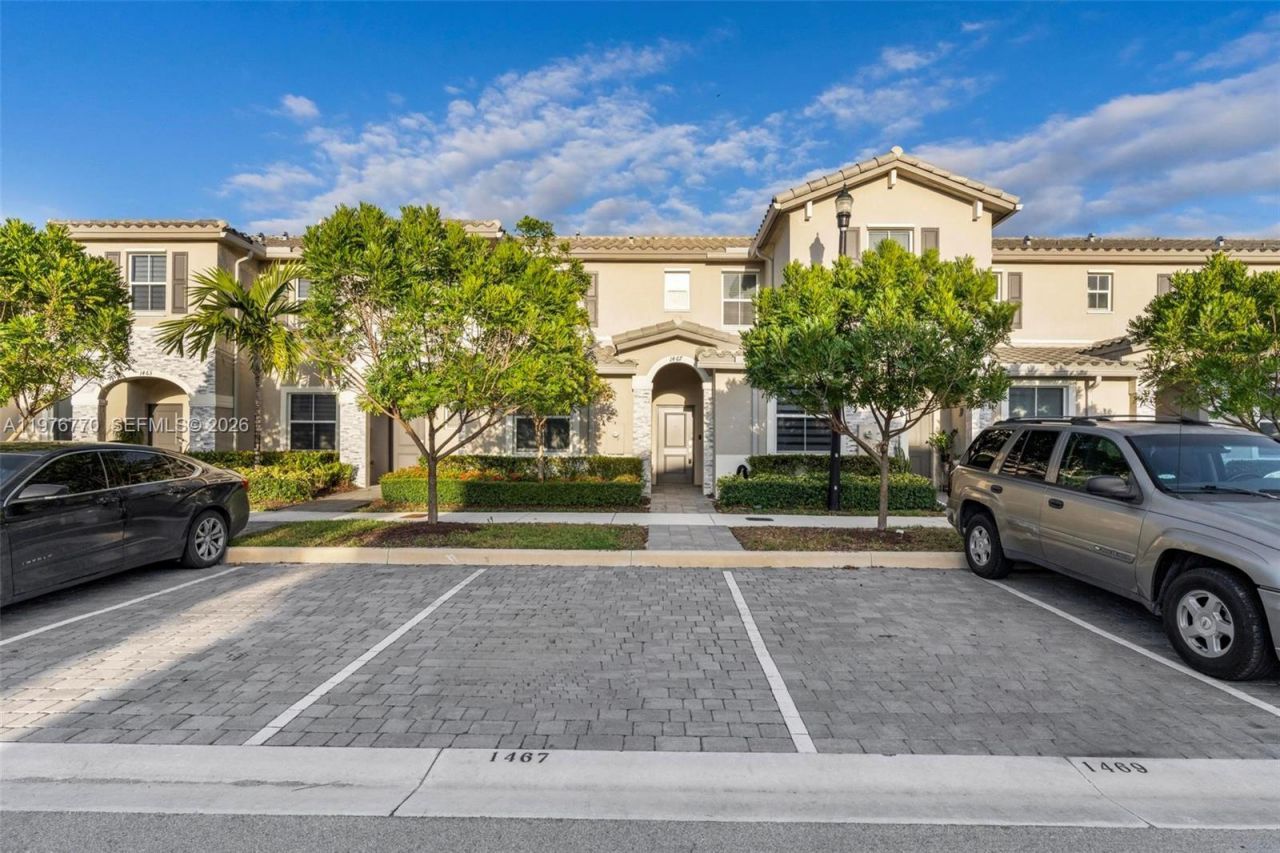 1467 SE 26th Rd , Homestead, FL 33035 Photo