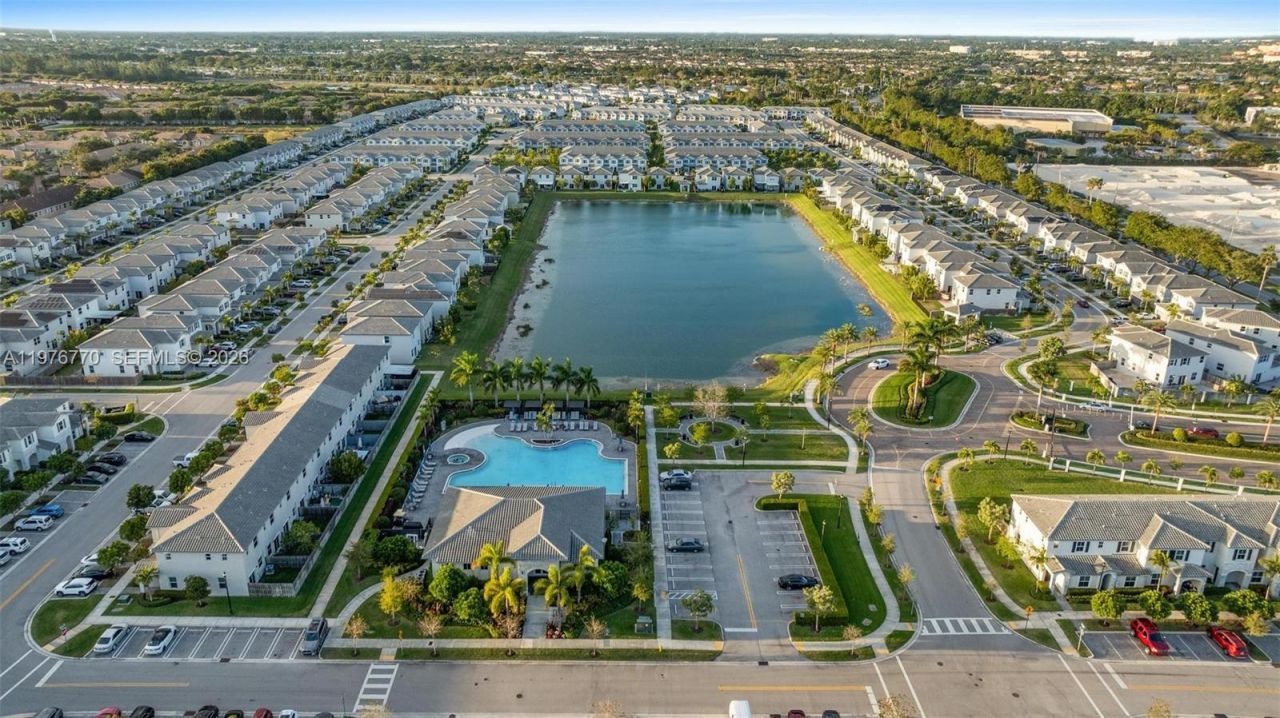 1467 SE 26th Rd , Homestead, FL 33035 Photo