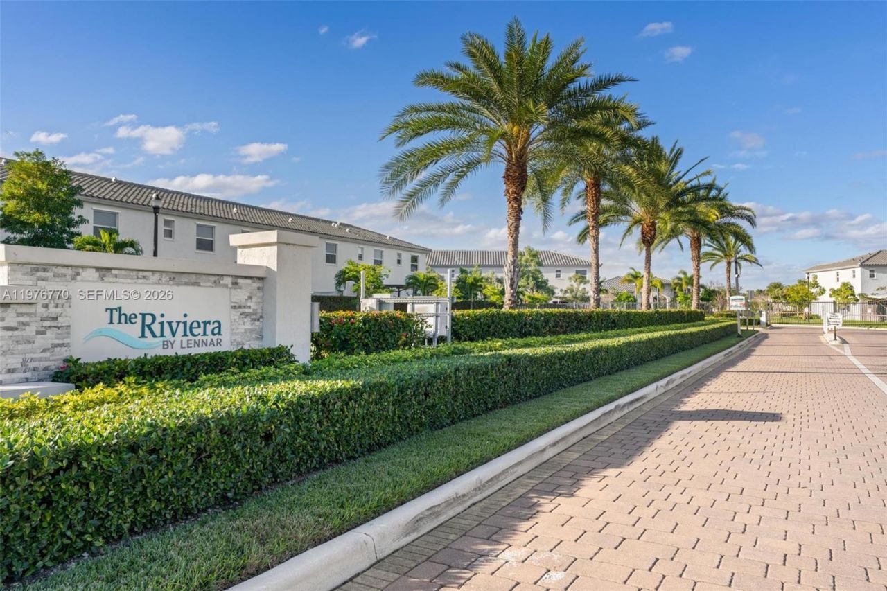 1467 SE 26th Rd , Homestead, FL 33035 Photo