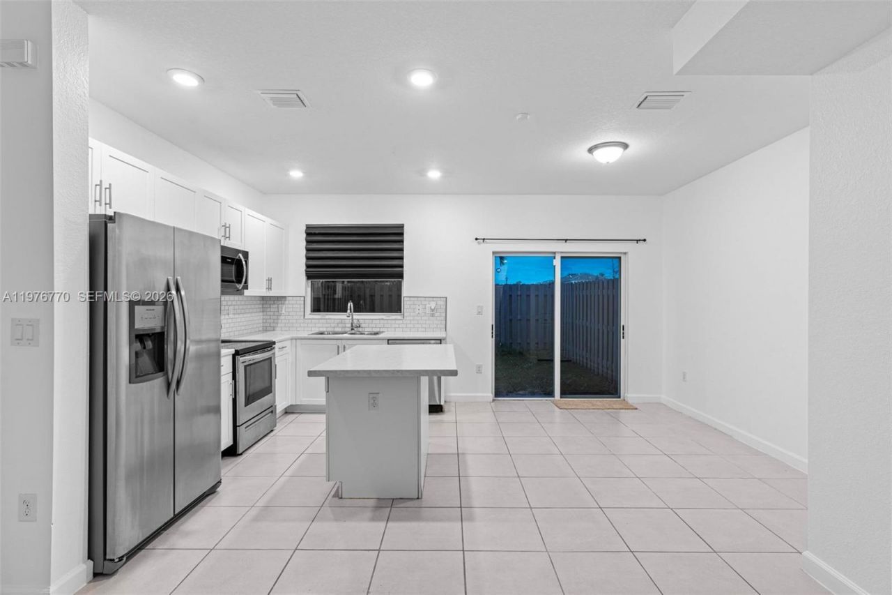 1467 SE 26th Rd , Homestead, FL 33035 Photo