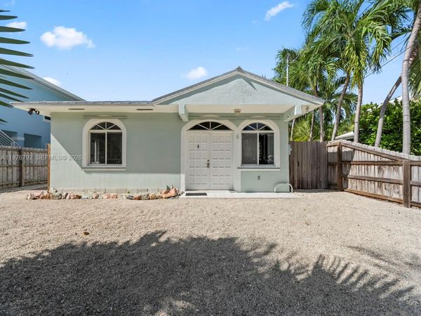 6 SE Marlin Ave , Key Largo, FL 33037