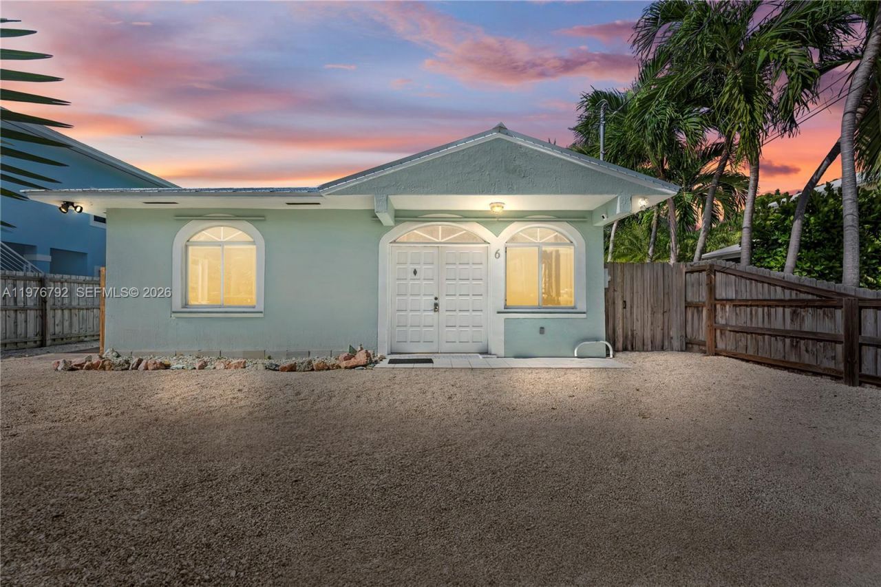 6 SE Marlin Ave, Key Largo, FL 33037 Photo