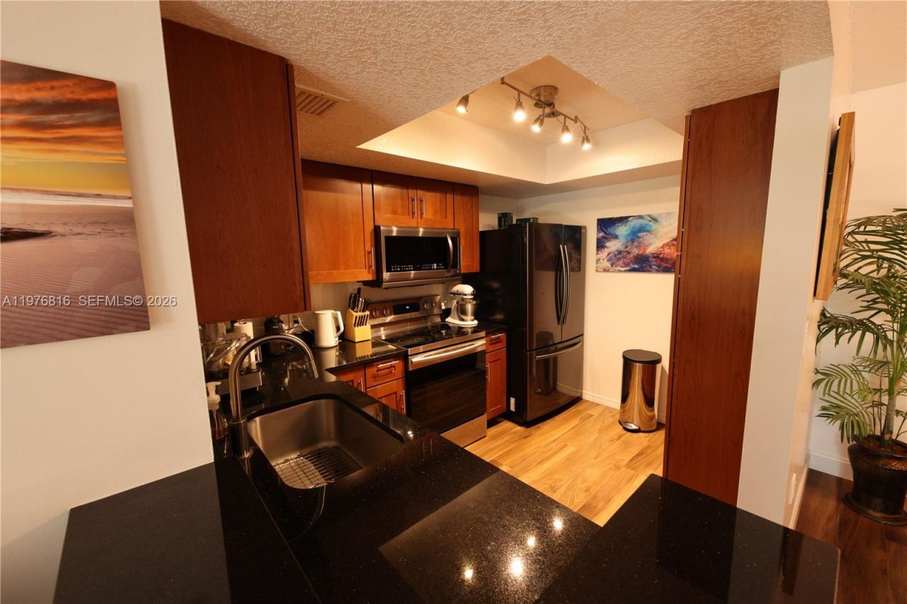 5570 NW 44th St, Unit 204A, Lauderhill, FL 33319 Photo