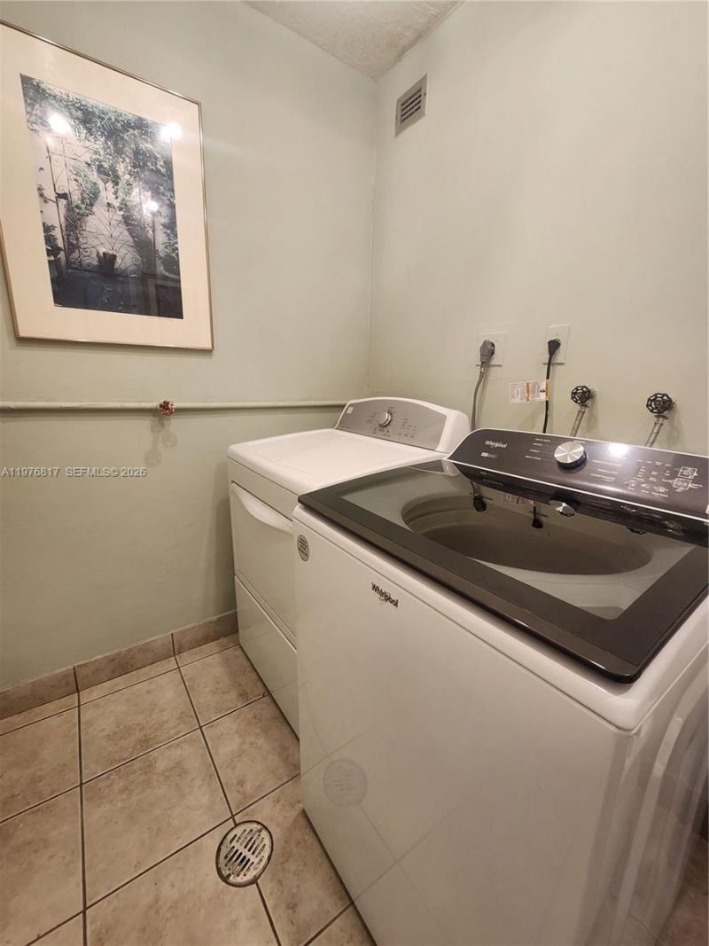 1455 West Ave , Unit 202, Miami Beach, FL 33139 Photo