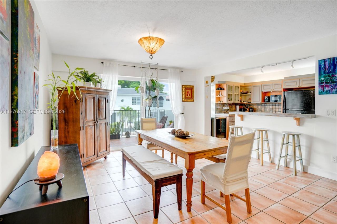 1455 West Ave , Unit 202, Miami Beach, FL 33139 Photo