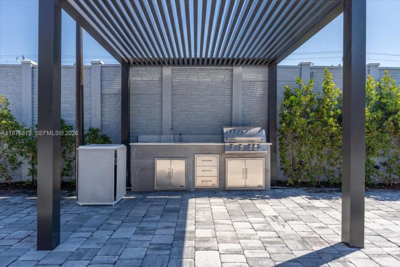 12060 SW 82nd Pl , Miami, FL 33156 Photo