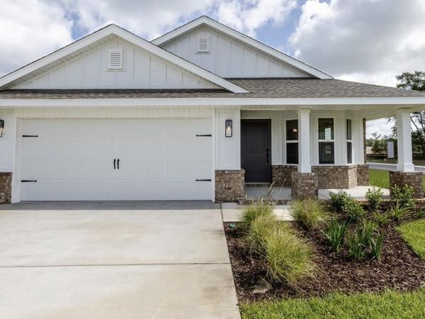 5298 Hidden Pines Cir, Milton, FL 32583