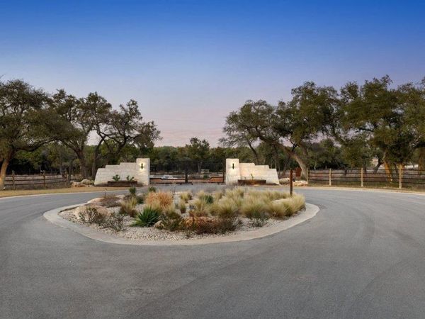 6026 Sentry PT , Fischer, TX 78623