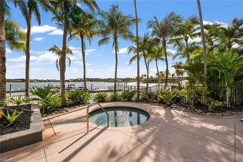 10723 Mirasol Dr , Unit 310, Miromar Lakes, FL 33913 Photo