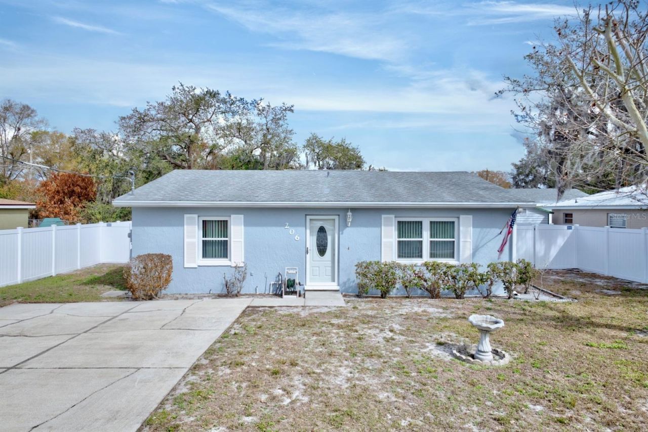 206 Ariana Place, Auburndale, FL 33823 Photo