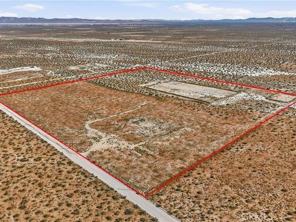 14765 Oasis, Phelan, CA 92371