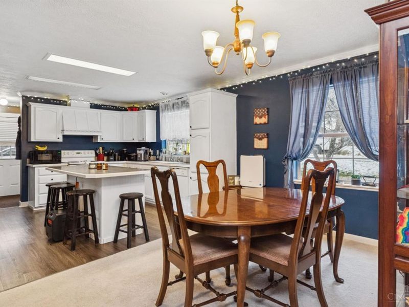 5635 Thomas Road, Lewis Twp, OH 45121 Photo 4