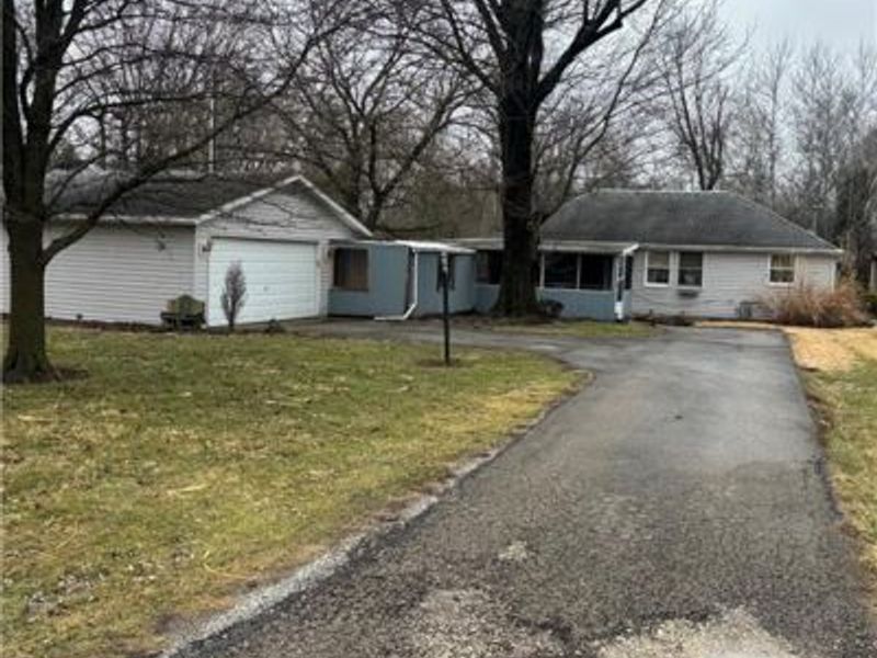 1212 Spruce Street, Troy, OH 45373 Photo 2