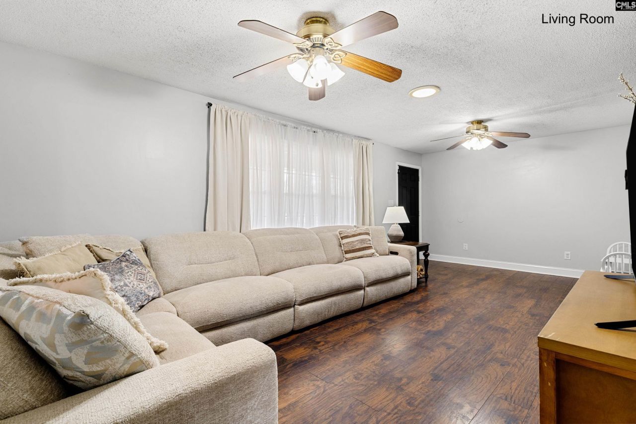 4661 Willie Bayne Lane  Photo 7