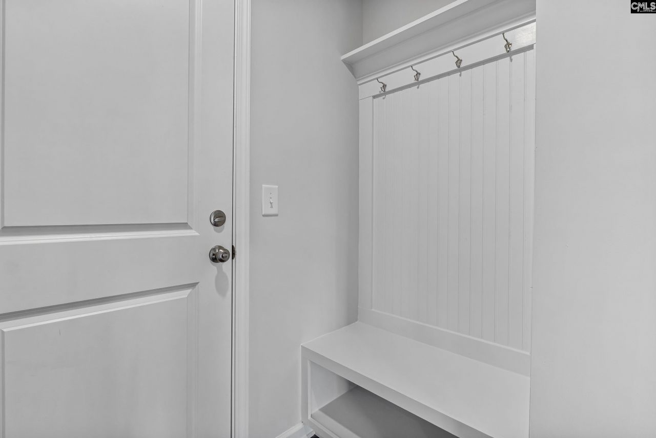 556 Corkscrew Lane  Photo 12