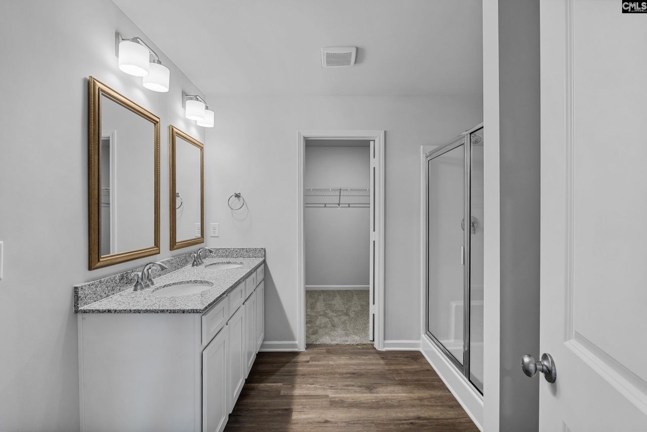 556 Corkscrew Lane Photo 16