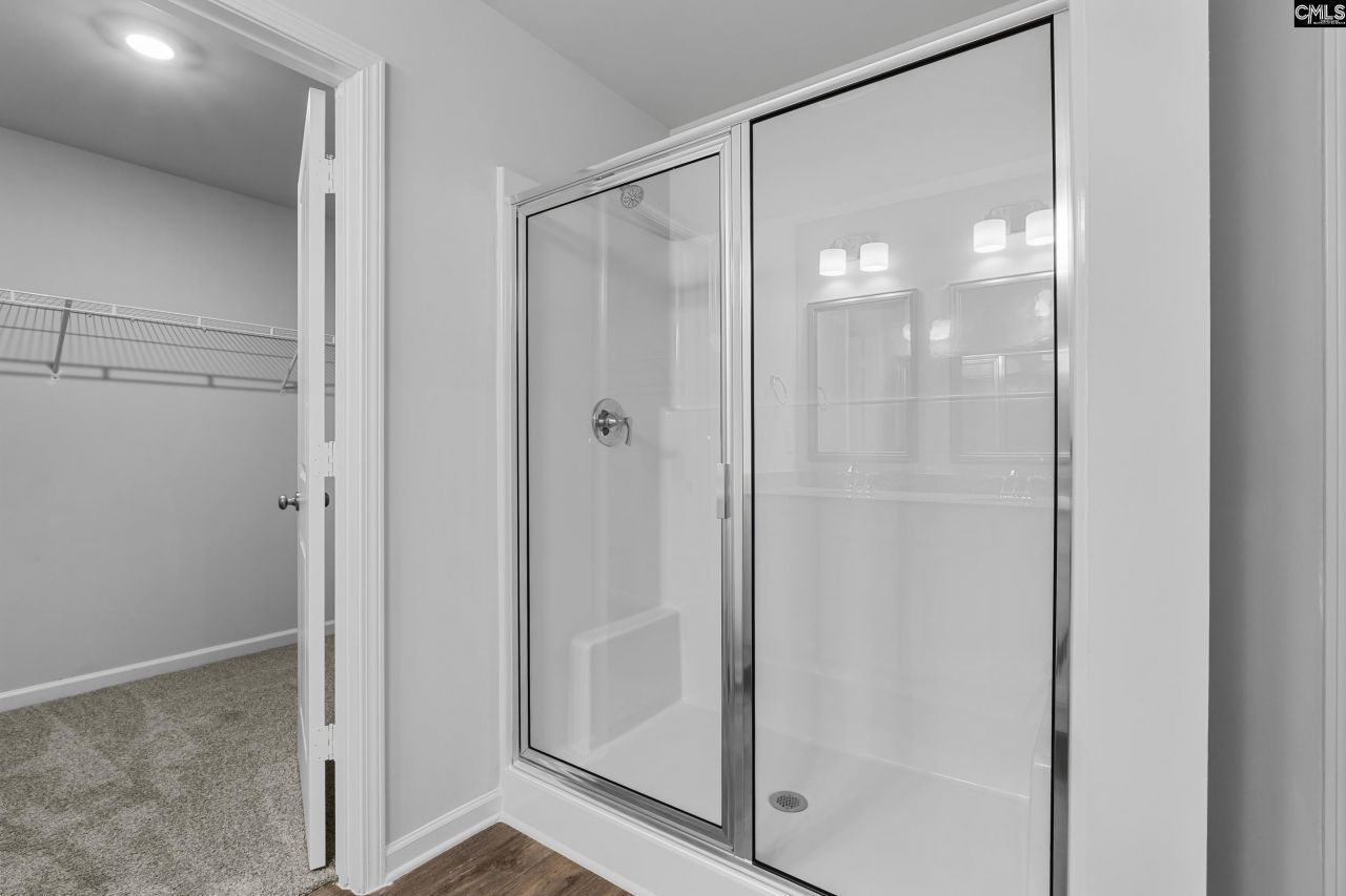 556 Corkscrew Lane Photo 17