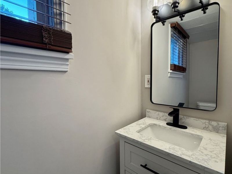 2216 Barrington Road , University Heights, OH 44118 Photo 14