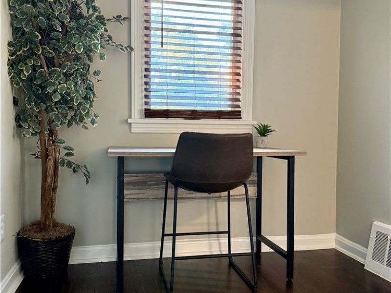 2216 Barrington Road , University Heights, OH 44118 Photo 15