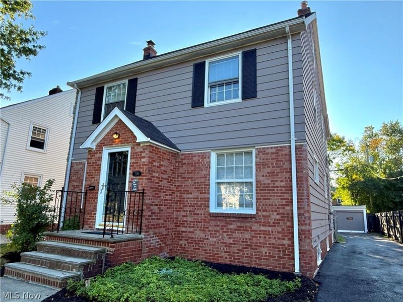 2216 Barrington Road , University Heights, OH 44118 Photo 31