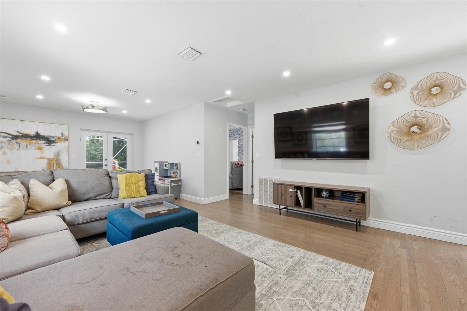 608 SW 13th Street, Fort Lauderdale, FL 33315 Photo