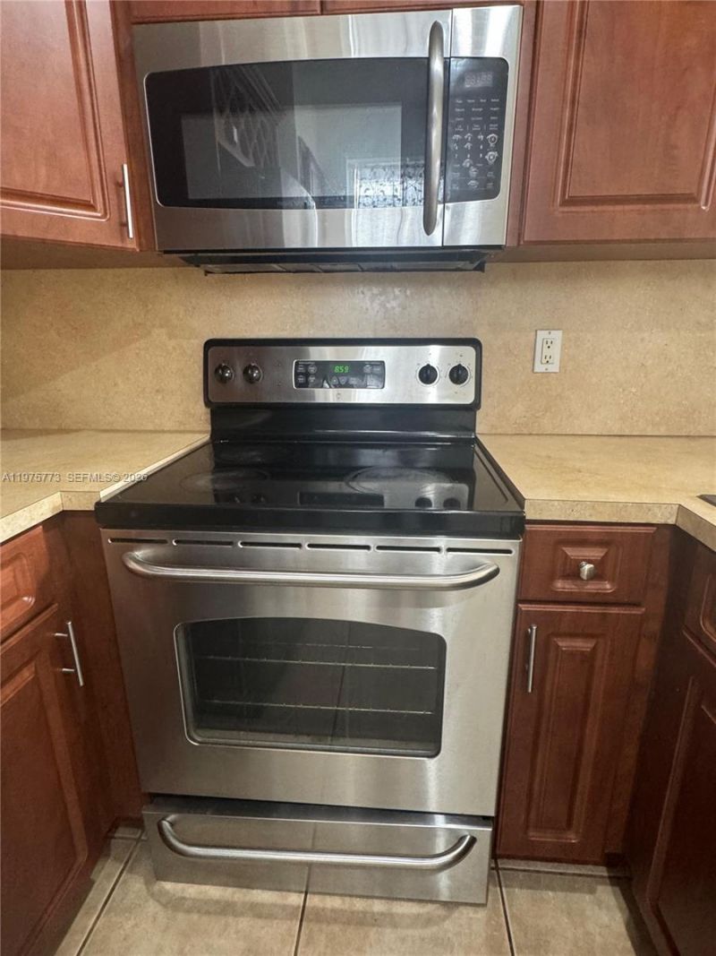 14915 SW 104th St, Unit 20-24, Miami, FL 33196 Photo