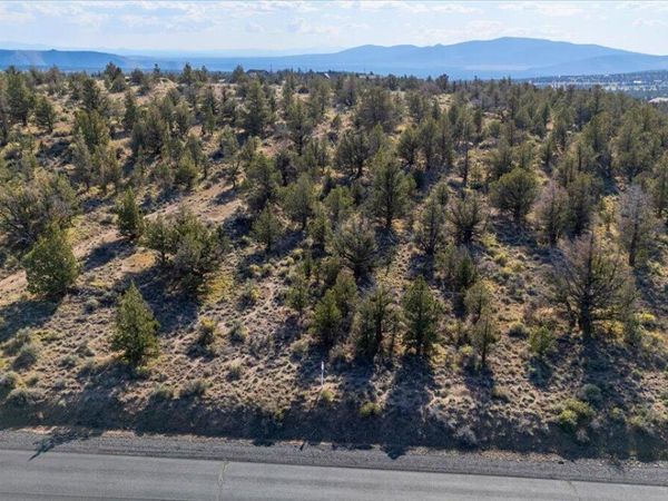 10808 SE Galveston Loop, Prineville, OR 97754