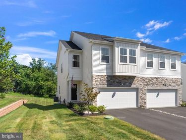 729 HUNSBERGER ROAD, SPRING CITY, PA 19475