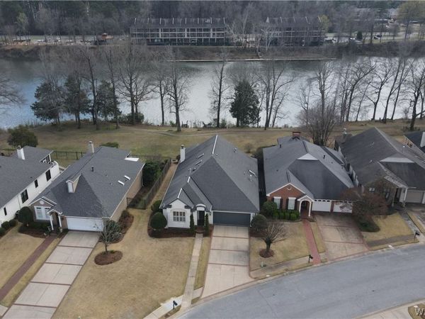 1701 River Ro Drive, Tuscaloosa, AL 35406