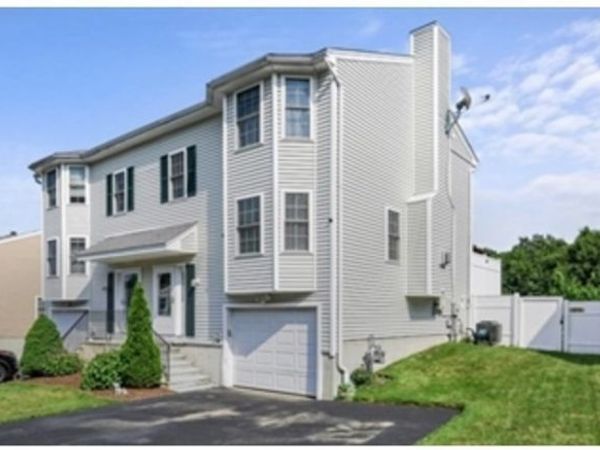 66 Ledgecrest Drive, Worcester, MA 01603