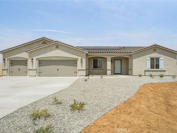14860 Desert Lily Court, Apple Valley, CA 92307